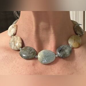 Moss agate 16” choker with 14K gold clasp